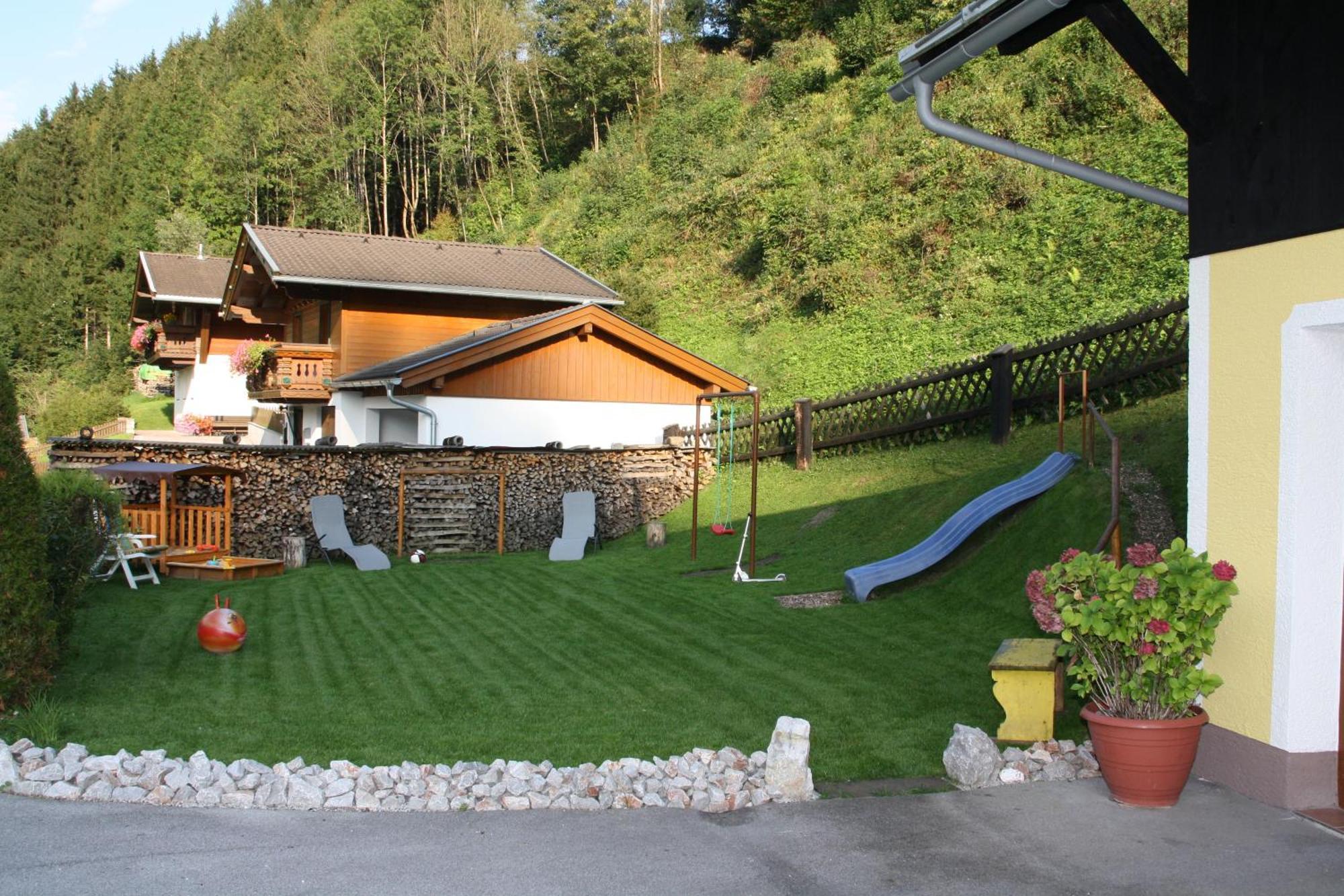 Ferienhaus Christine Taxenbach Exterior foto