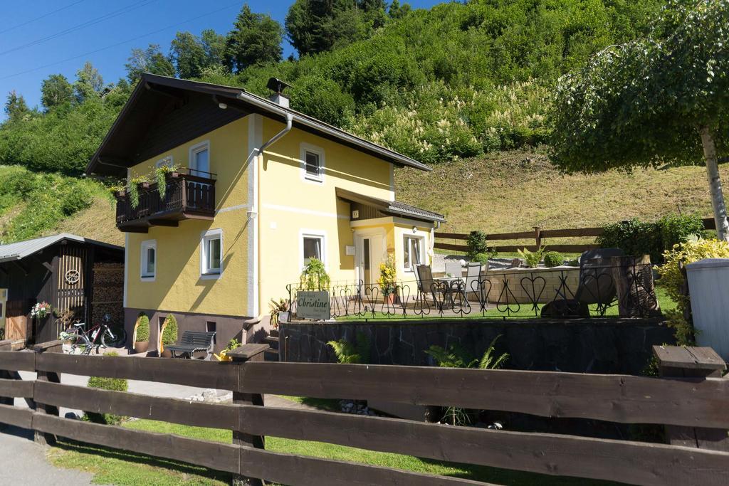 Ferienhaus Christine Taxenbach Exterior foto